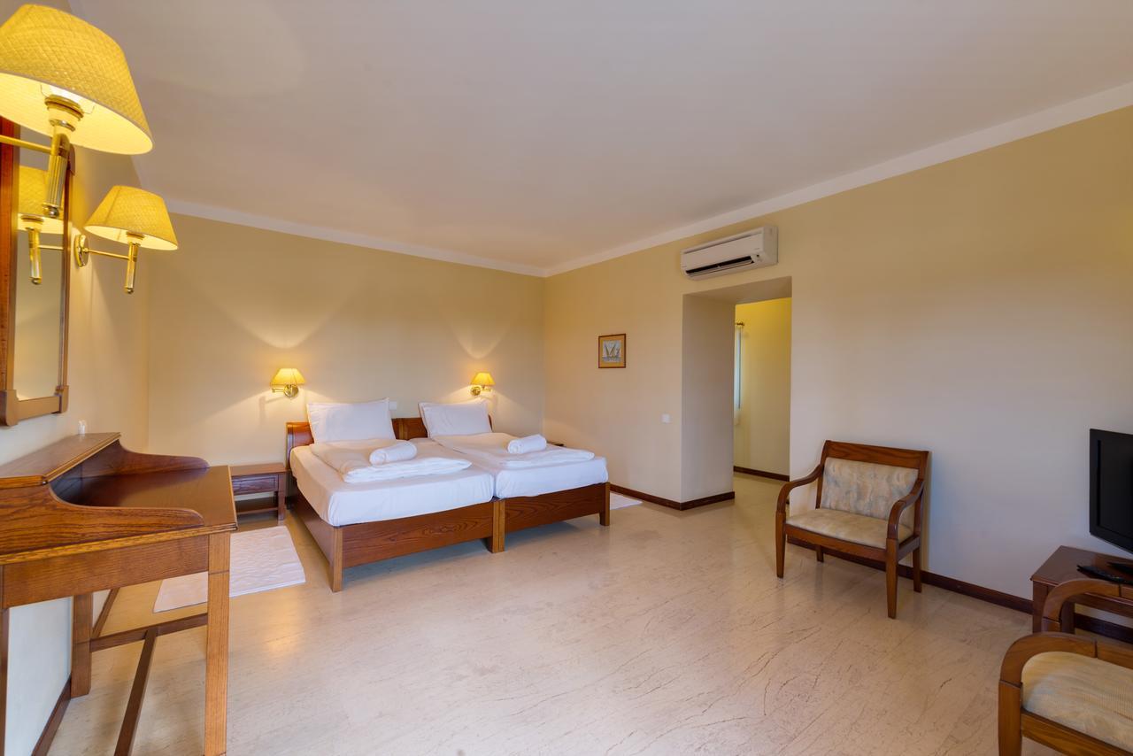 Kalimera Kriti Hotel&Village Resort Sissi Exteriör bild